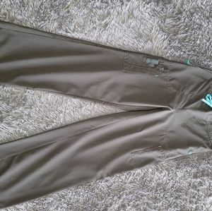 Carhartt woman's scrubs